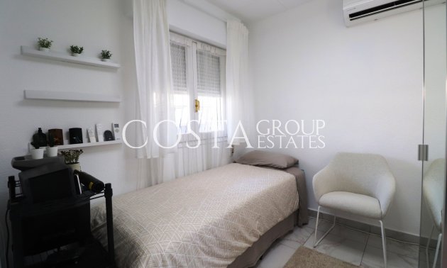 Odsprzedaż - Willa -
Orihuela Costa - La Florida