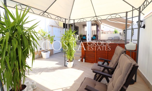 Odsprzedaż - Willa -
Orihuela Costa - La Florida