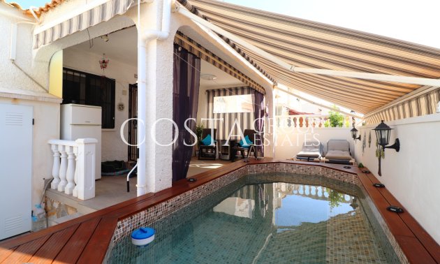 Odsprzedaż - Willa -
Orihuela Costa - La Florida