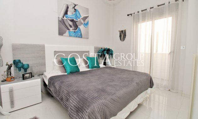 Revente - Villa -
Villamartín
