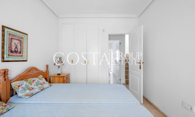 Odsprzedaż - Dom -
Orihuela Costa - Los Dolses