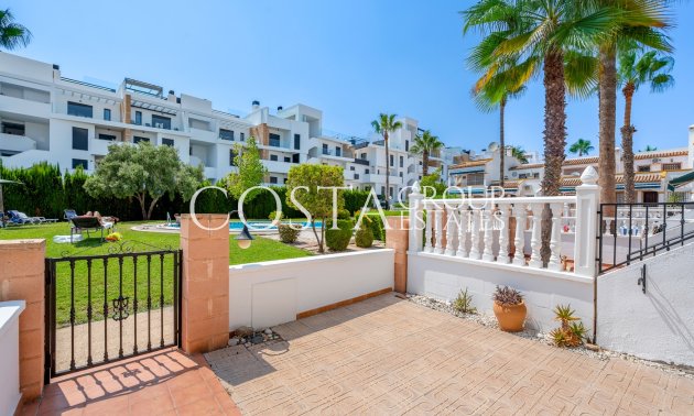 Odsprzedaż - Dom -
Orihuela Costa - Los Dolses