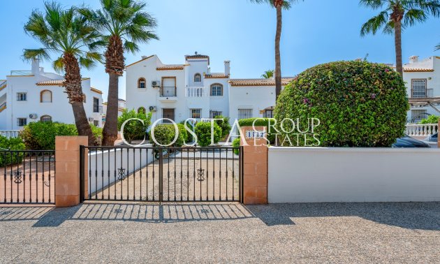 Odsprzedaż - Dom -
Orihuela Costa - Los Dolses