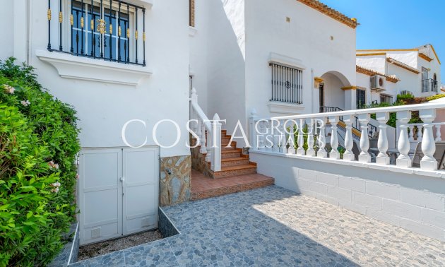 Odsprzedaż - Dom -
Orihuela Costa - Los Dolses