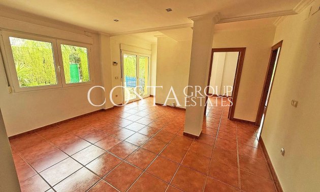 Revente - Villa -
Elda