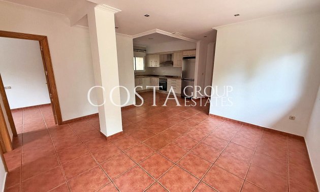 Revente - Villa -
Elda