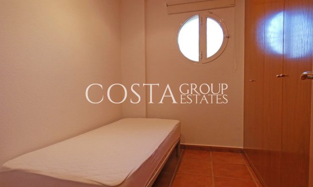 Revente - Villa -
Elda