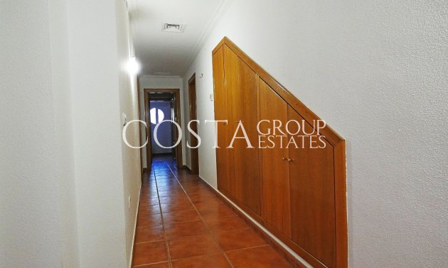 Revente - Villa -
Elda