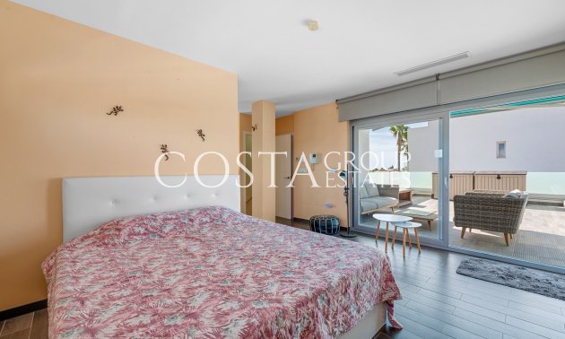 Resale - Villa -
Benijofar