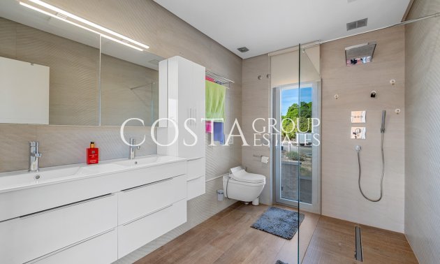 Resale - Villa -
Benijofar