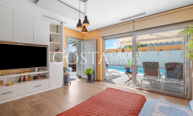 Resale - Villa -
Benijofar