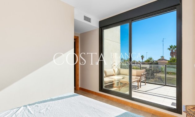 Odsprzedaż - Apartament -
Orihuela Costa - Campoamor