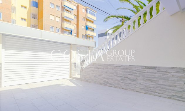 Wiederverkauf - House -
Orihuela - Punta Prima