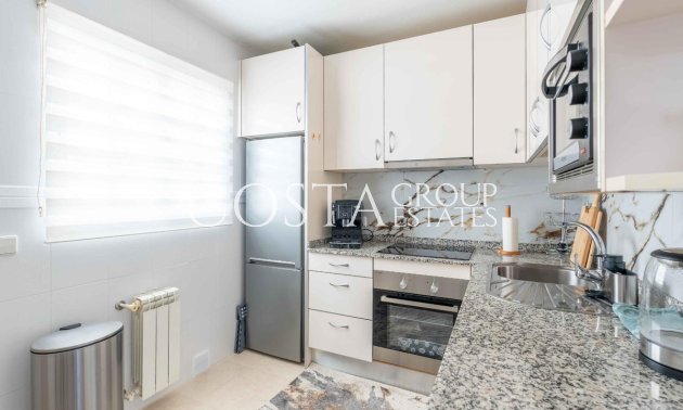 Herverkoop - Villa -
Orihuela - Punta Prima