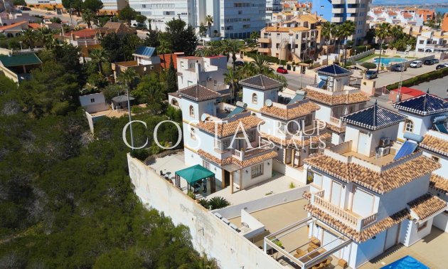 Herverkoop - Villa -
Torrevieja - La Mata