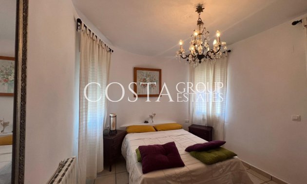 Resale - House -
Orihuela - Orihuela Costa