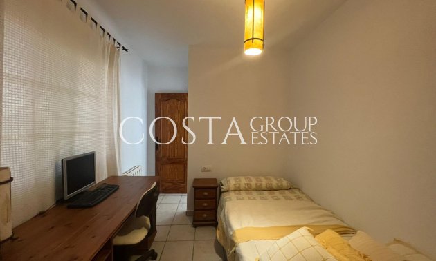 Resale - House -
Orihuela - Orihuela Costa
