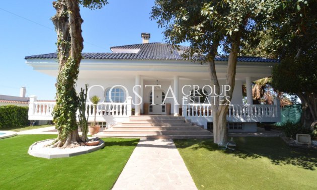 Herverkoop - Huis -
Torrevieja - Torrevieja Centro