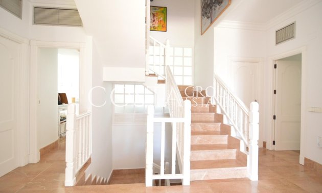 Herverkoop - Huis -
Torrevieja - Torrevieja Centro