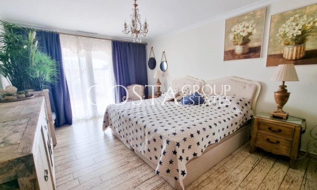 Herverkoop - Huis -
Teulada - Moraira