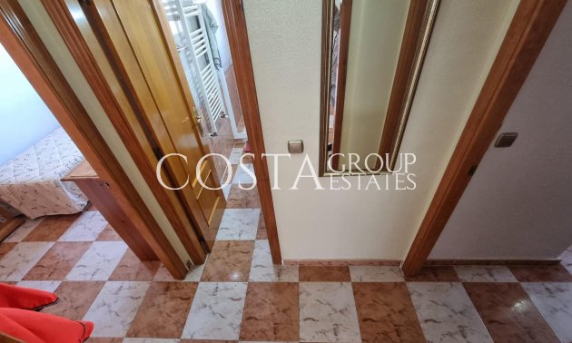 Resale - House -
Orihuela - Orihuela Costa