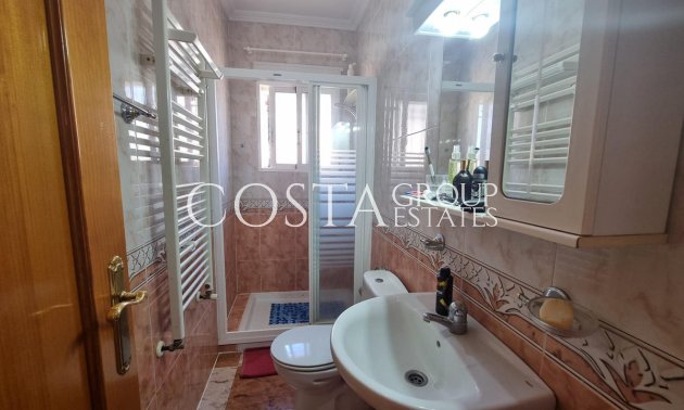Resale - House -
Orihuela - Orihuela Costa