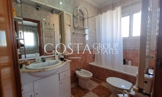 Resale - House -
Orihuela - Orihuela Costa