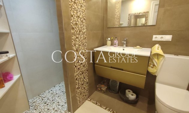 Herverkoop - Apartments -
Torrevieja - Torrevieja Centro