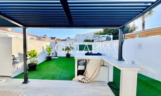 Wiederverkauf - House -
Torrevieja - Torrevieja Centro