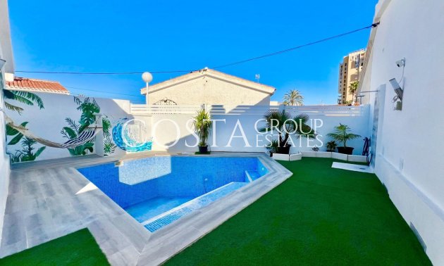 Wiederverkauf - House -
Torrevieja - Torrevieja Centro