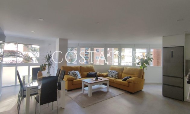 Odsprzedaż - Apartments -
Alicante - Alicante Centro