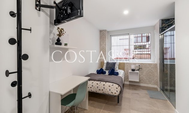 Odsprzedaż - Apartments -
Alicante - Alicante Centro