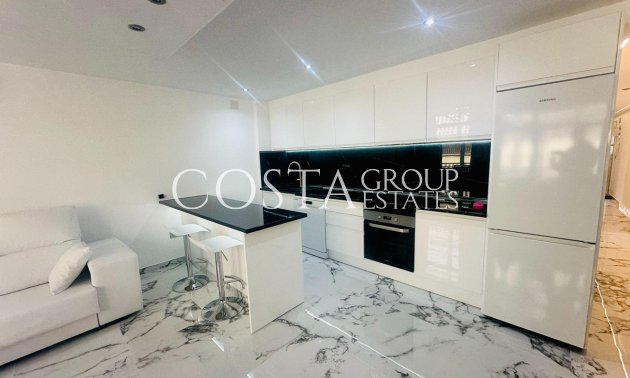 Resale - Apartments -
Alicante - Alicante Centro