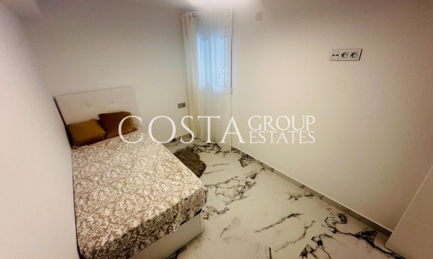 Resale - Apartments -
Alicante - Alicante Centro