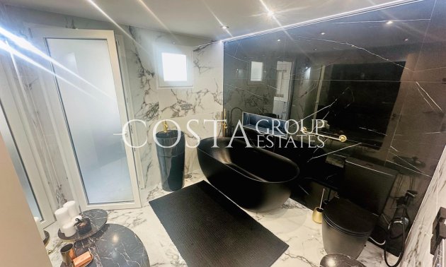 Resale - Apartments -
Alicante - Alicante Centro