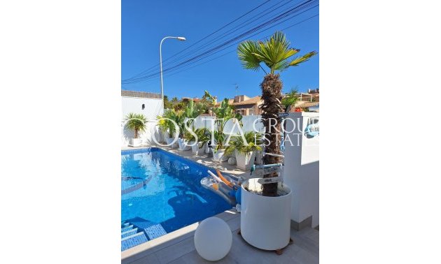 Herverkoop - Huis -
Torrevieja - Torrevieja Centro
