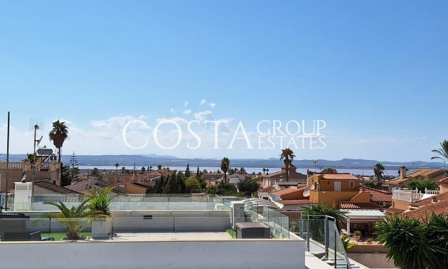Herverkoop - Huis -
Torrevieja - Torrevieja Centro