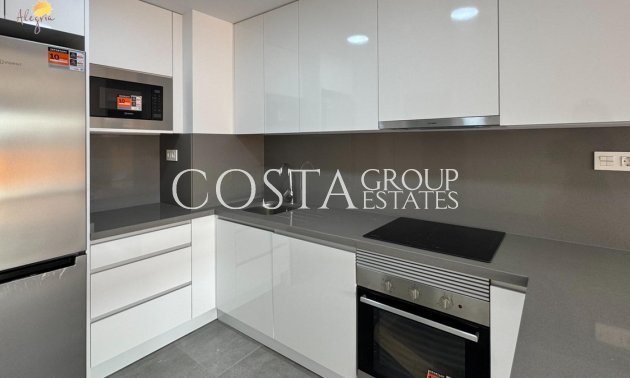 Resale - Apartments -
Torrevieja - Torrevieja Centro