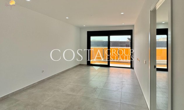 Resale - Apartments -
Torrevieja - Torrevieja Centro