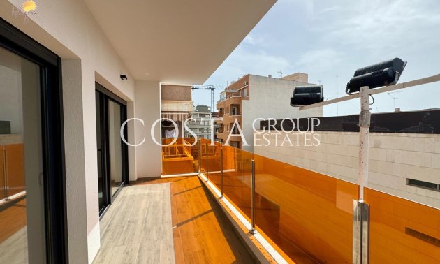 Resale - Apartments -
Torrevieja - Torrevieja Centro