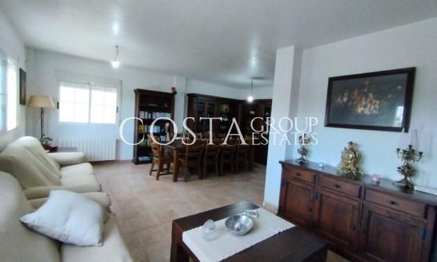 Resale - House -
Torrevieja - Torrevieja Centro