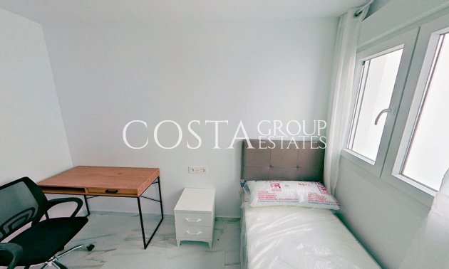 Resale - Apartments -
Torrevieja - Torrevieja Centro