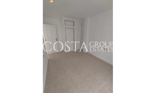 Resale - Apartments -
Torrevieja - Torrevieja Centro