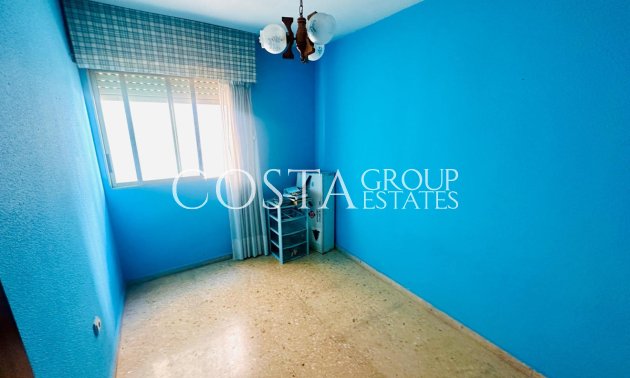 Resale - Apartments -
Alicante - Alicante Centro