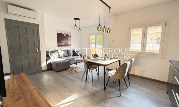 Resale - House -
Orihuela - Orihuela Costa