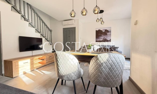 Resale - House -
Orihuela - Orihuela Costa