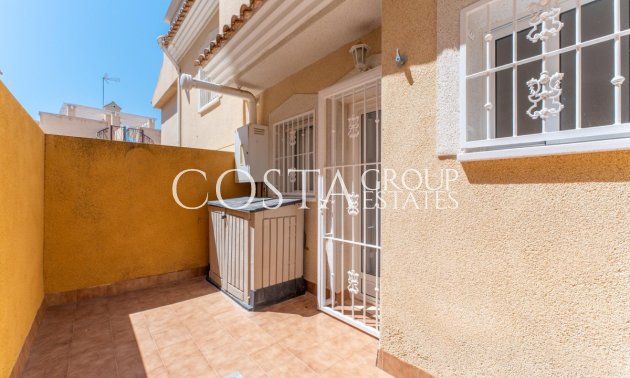 Resale - Apartments -
Orihuela - Orihuela Costa
