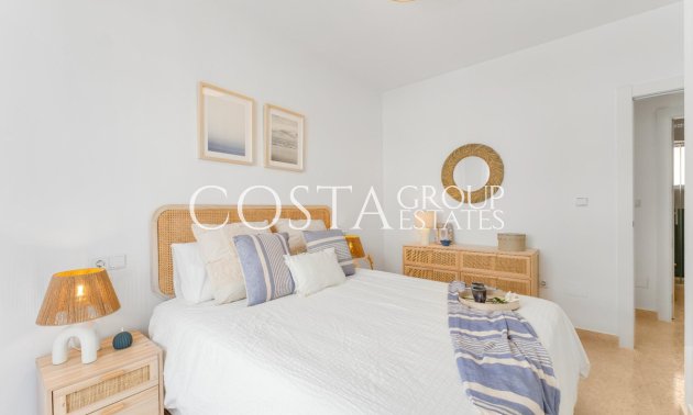 Resale - Apartments -
Orihuela - Orihuela Costa