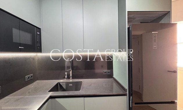 Resale - Apartments -
Torrevieja - Torrevieja Centro