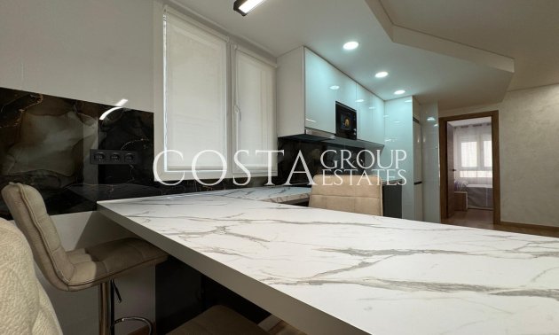 Resale - Apartments -
Torrevieja - Torrevieja Centro
